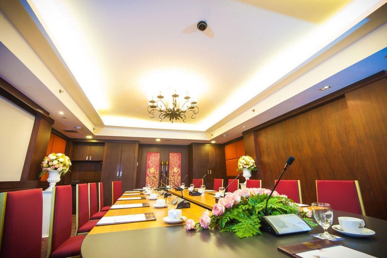 The Empress Hotel - Sha Extra Plus Чіангмай Екстер'єр фото