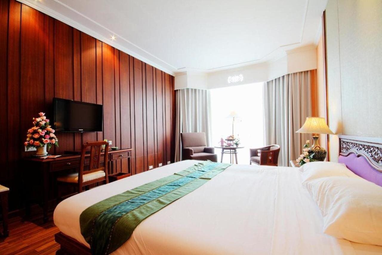 The Empress Hotel - Sha Extra Plus Чіангмай Екстер'єр фото